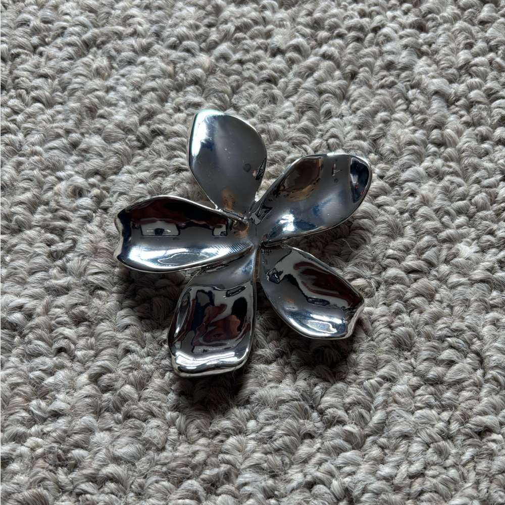 RLM SoHo Silver Flower Brooch